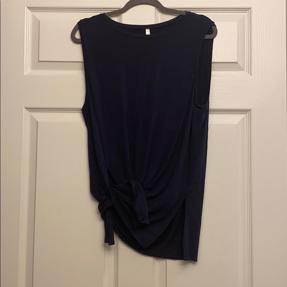 Fabletics Tank Top - Picture 2 of 3